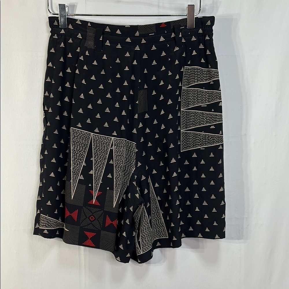 🍟 vintage Ellen Tracy Black and White Asymmetrical High Waist silk Shorts - Picture 4 of 4